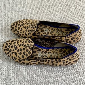 Leopard Print Rothy’s loafer in excellent condition